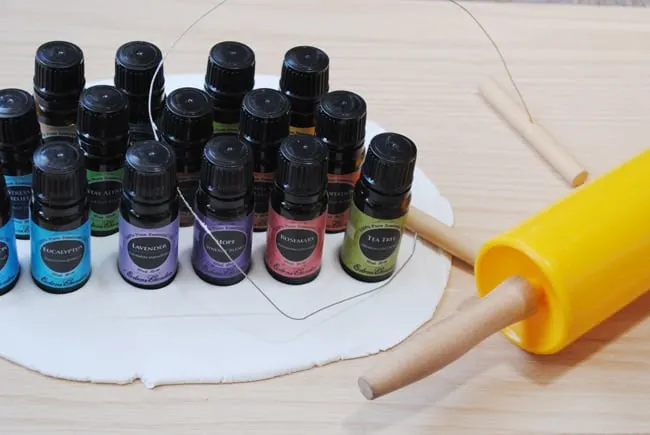 6 - creating form for essential oils in air dry clay