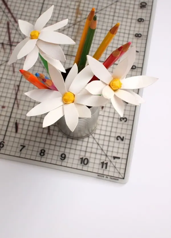 How To Make Duct Tape Flower Pens - Pictures & Video