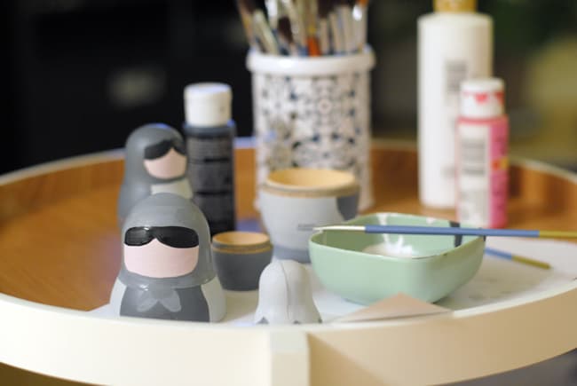 Painting nesting dolls with acrylic paint