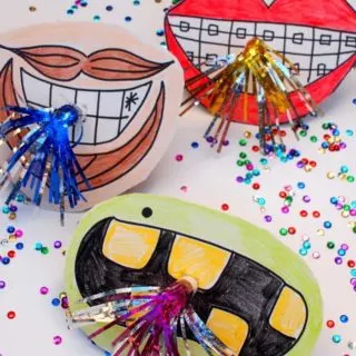 diy new year photo booth props