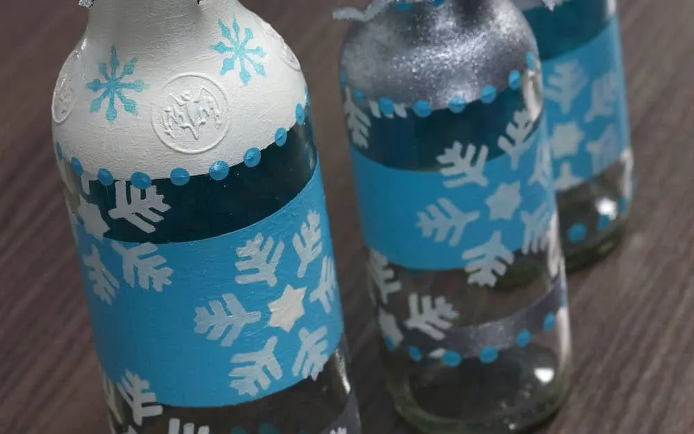 Joy bottles details