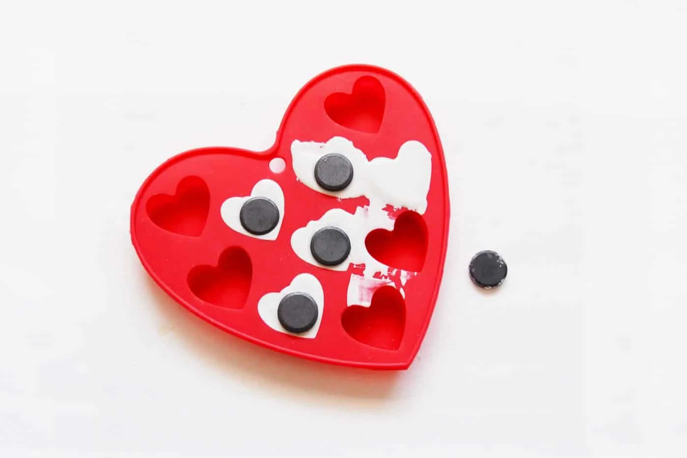 DIY Valentine's Day Heart Magnets – Moments With Mandi