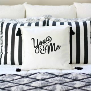 Decorate a Pillow Cover the Easy Way!