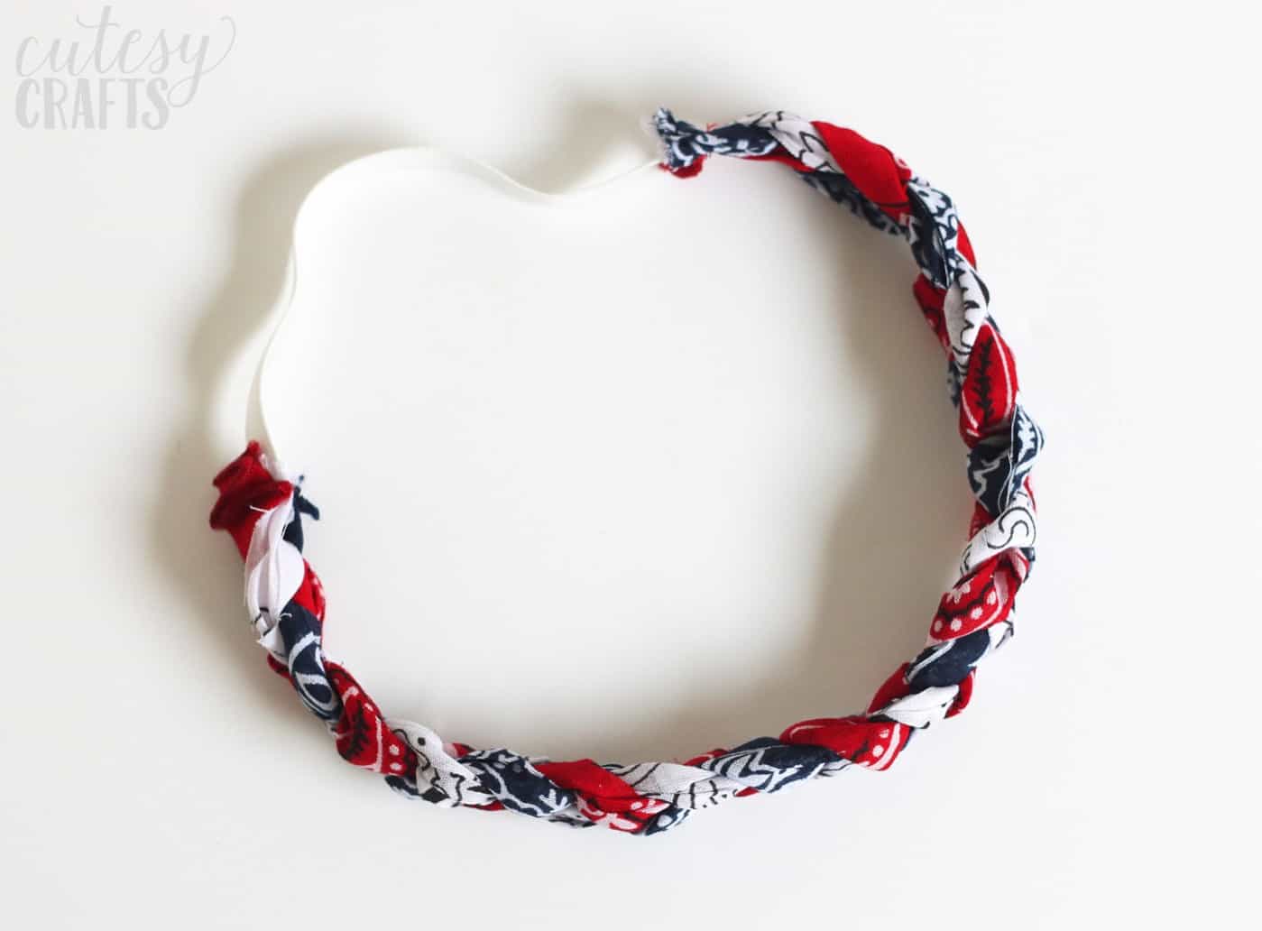 How to make a braided headband