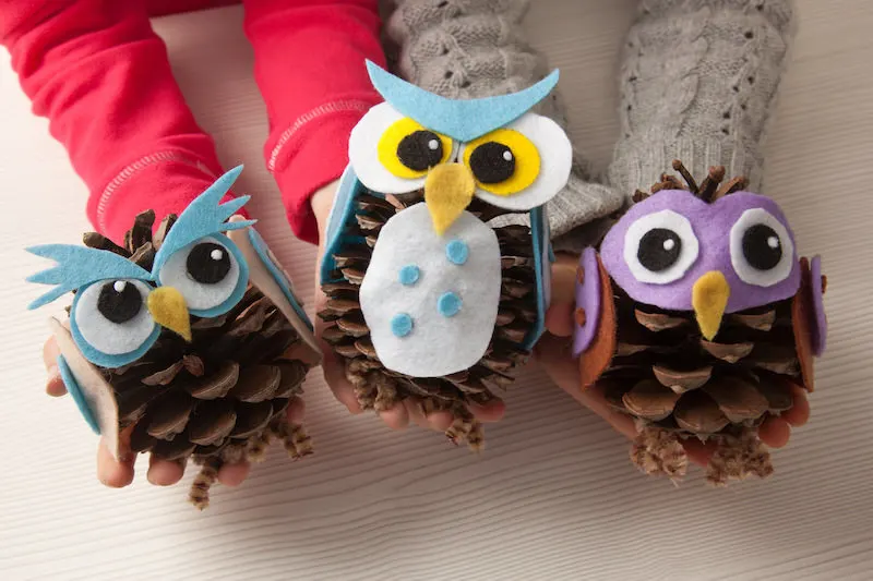 21 Adorable Pinecone Crafts for Kids