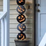 Lighted Halloween Topiary