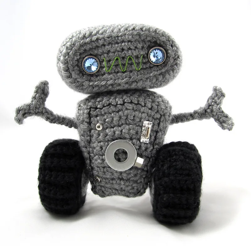 meap the robot amigurumi pattern