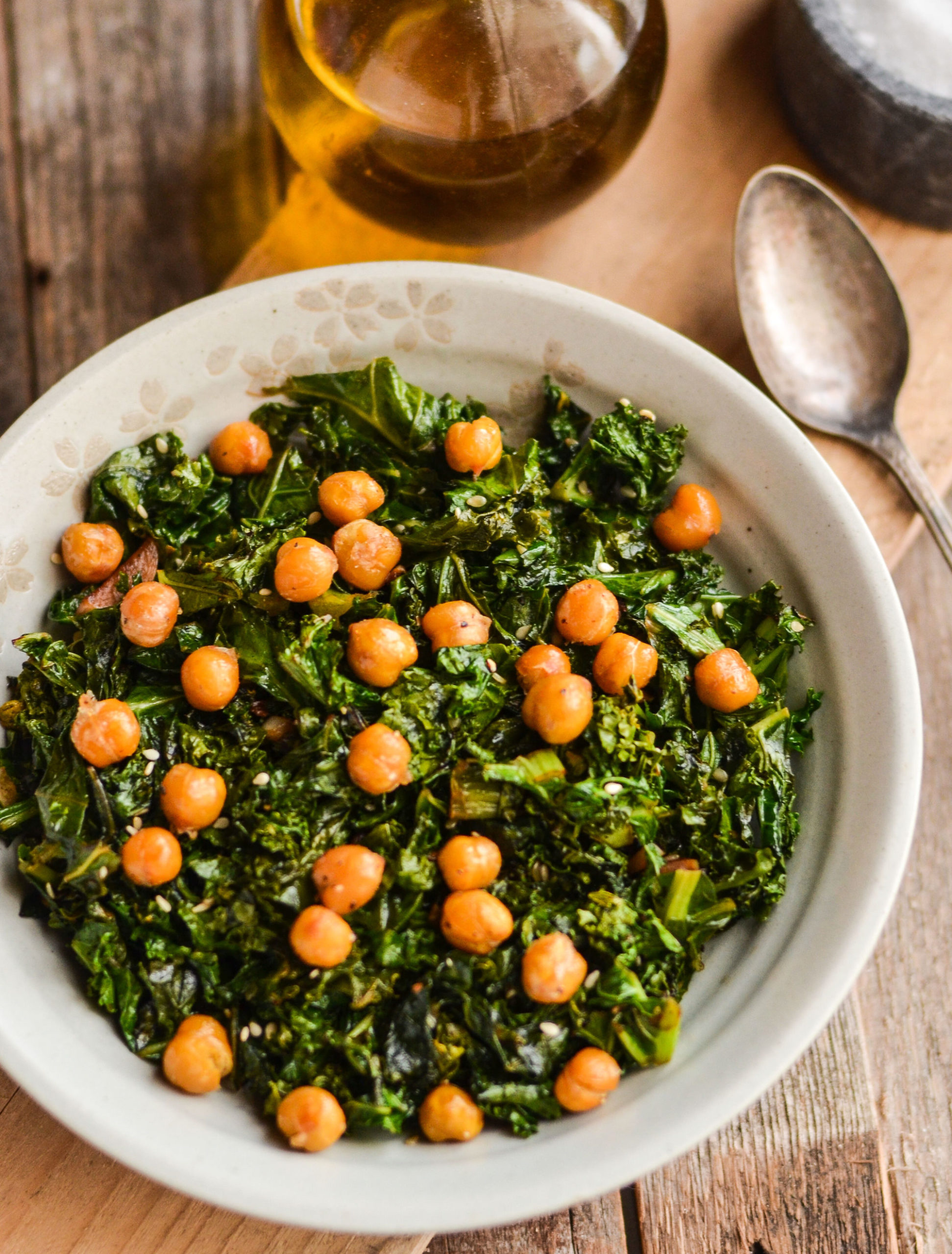 sauteed chickpeas with kale