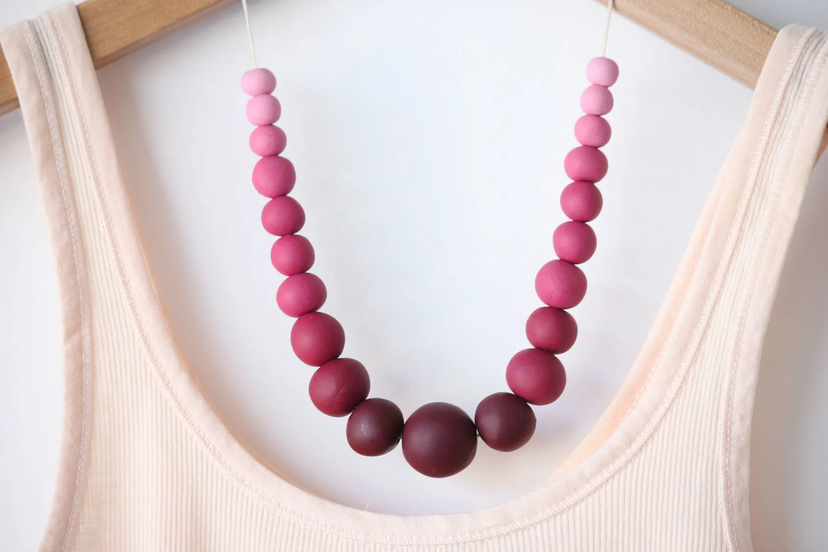 Ombre bead necklace