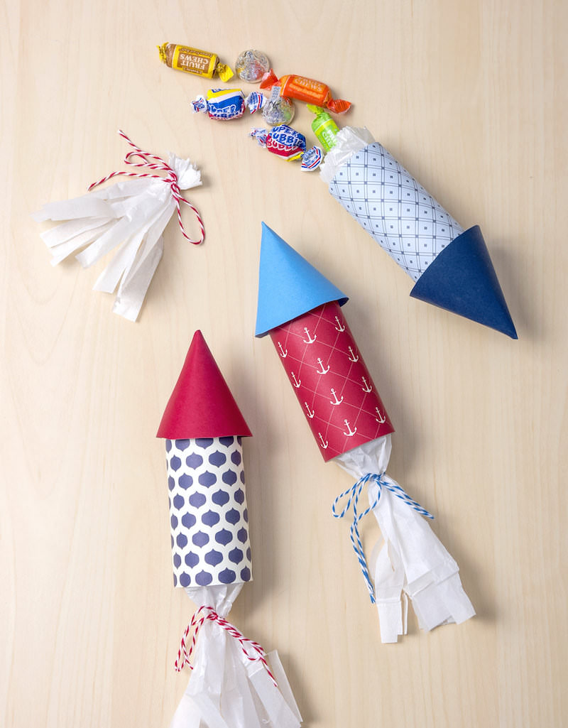 Rocket party favors with candy