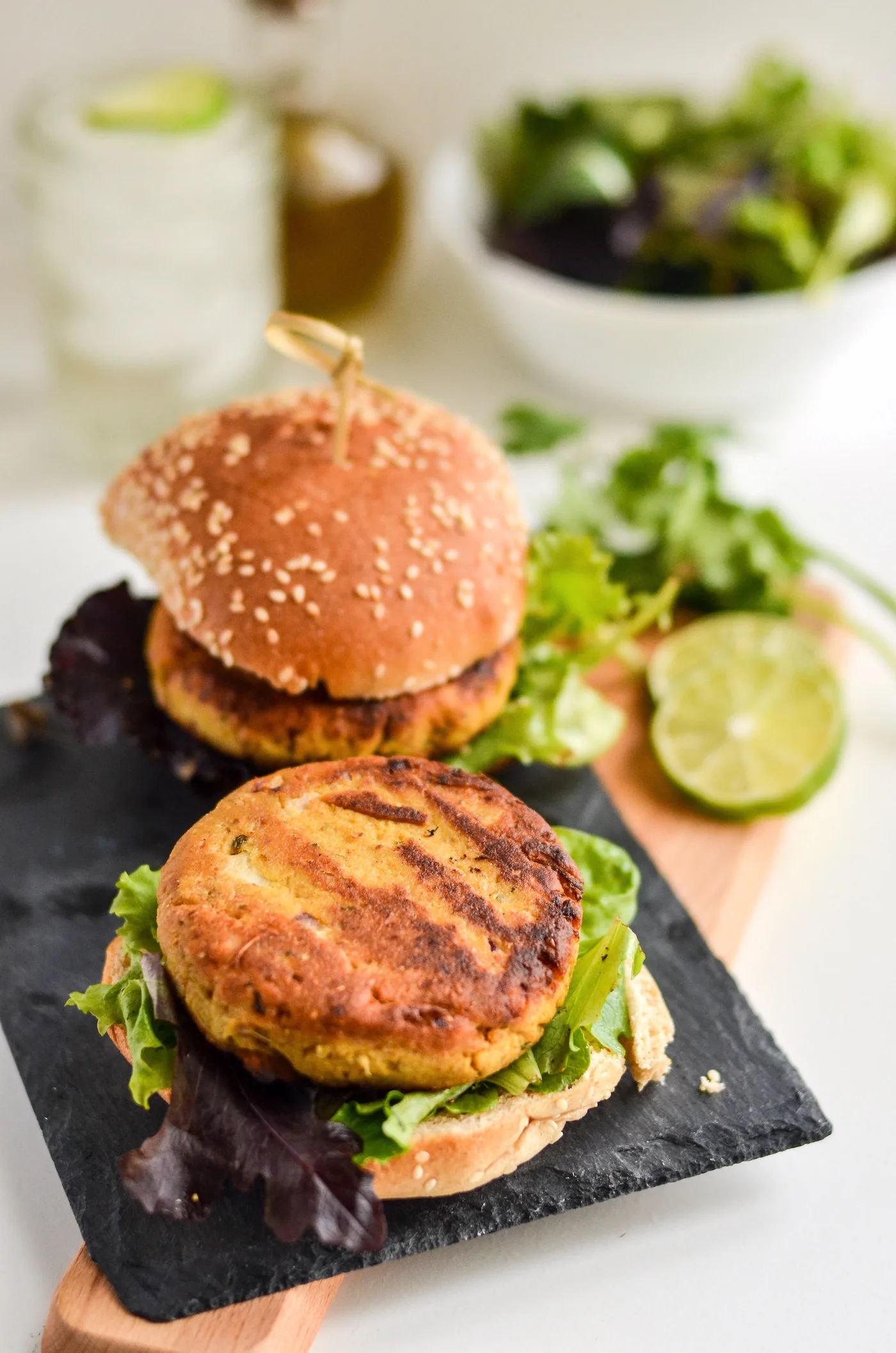 jackfruit patties on hamburger buns