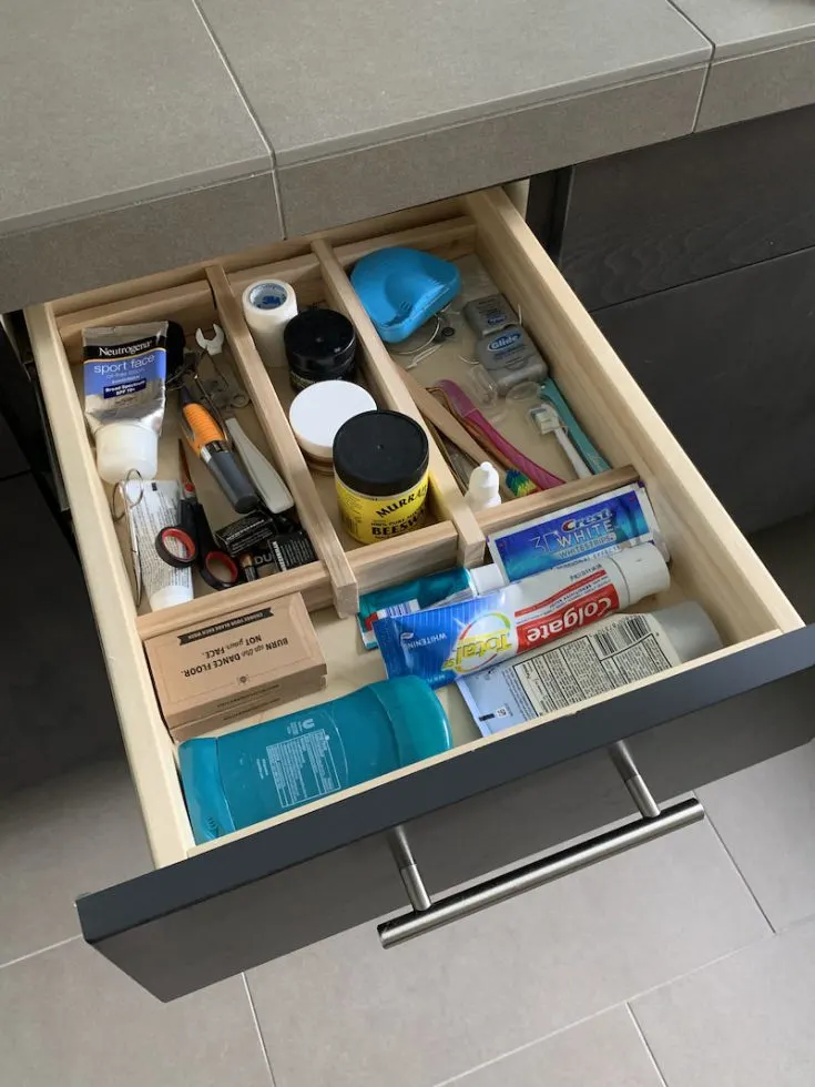 DIY drawer divider