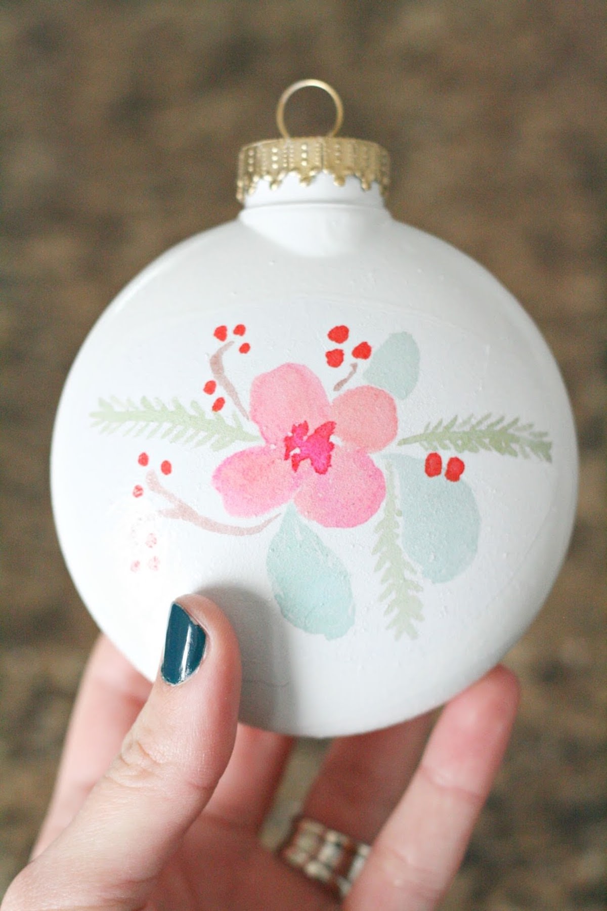 DIY tattoo ornament for your Christmas tree