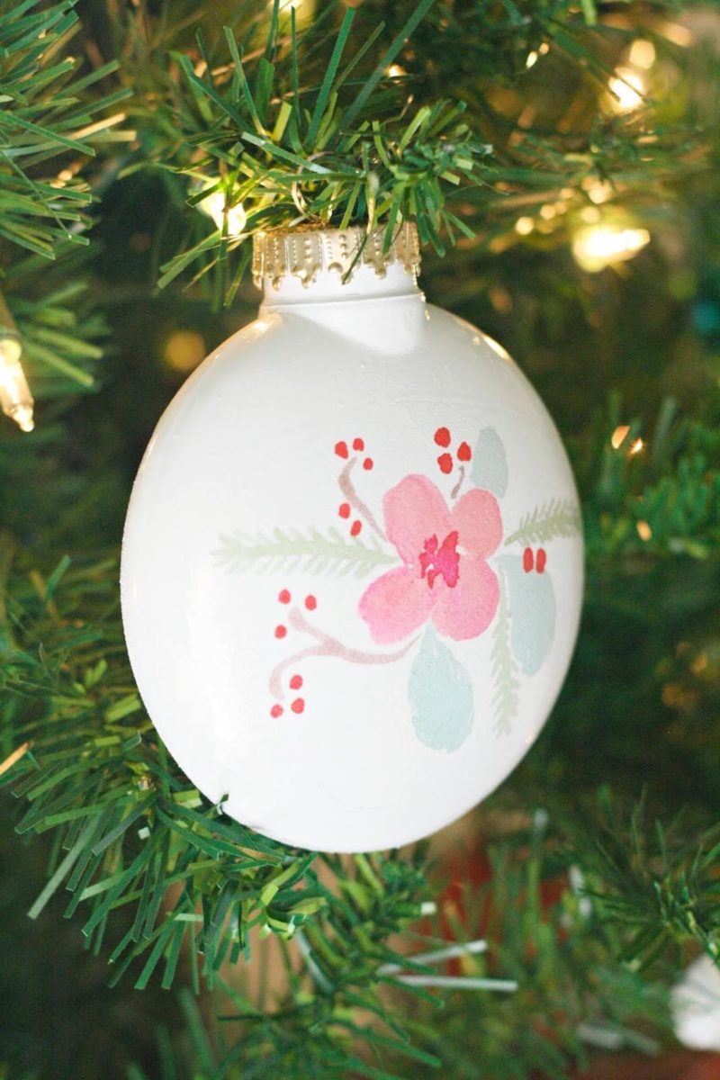 Temporary Tattoo Christmas Ornaments (So Easy!) - DIY Candy