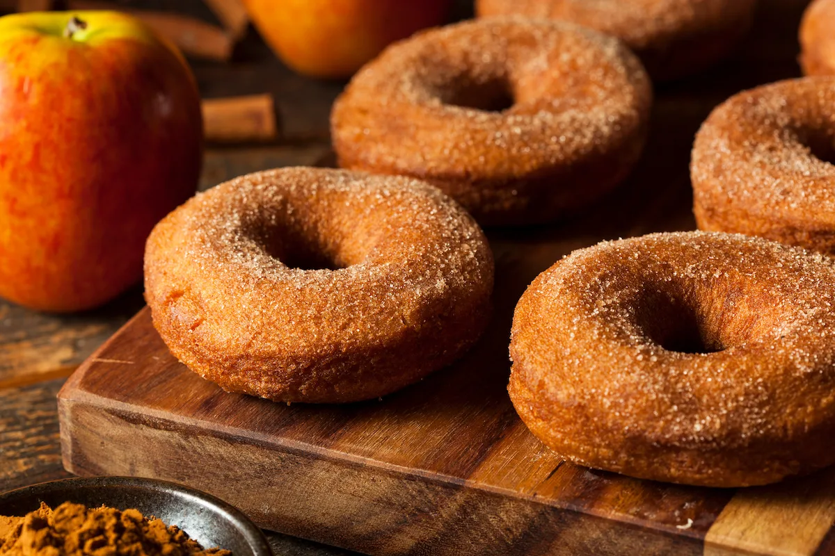 cider apple donuts