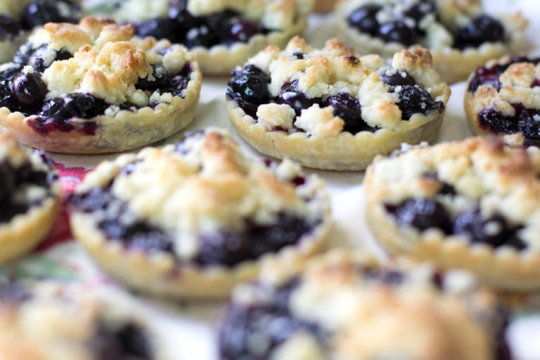 lemon blueberry crumble