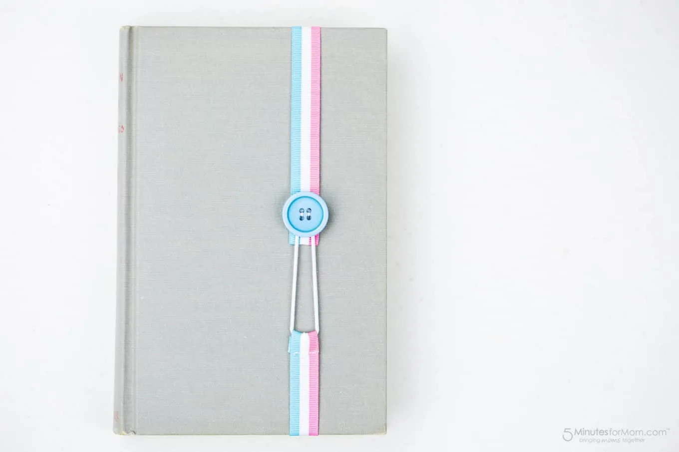 Ribbon Bookmark DIY Tutorial