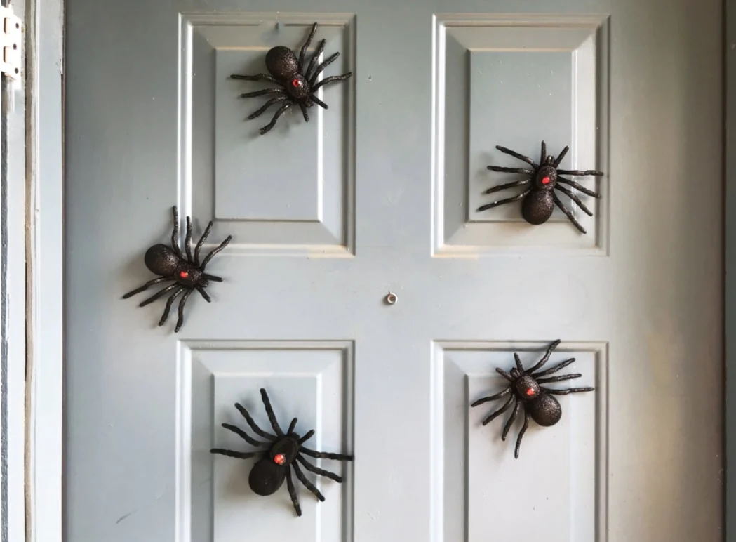 Make Your Own Spooky Spider Magnets for Your Front Door