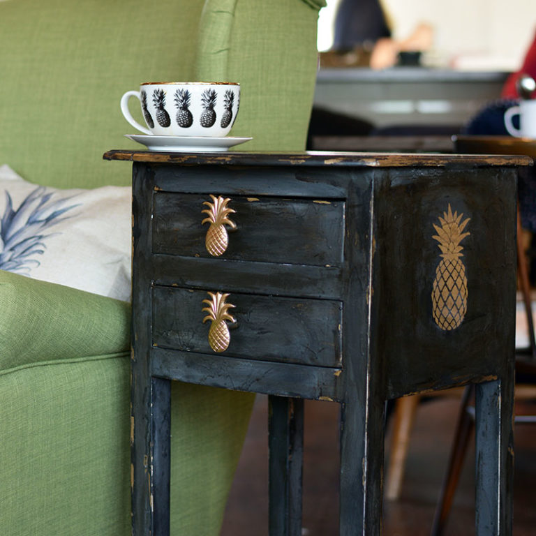 pineapple stenciled table