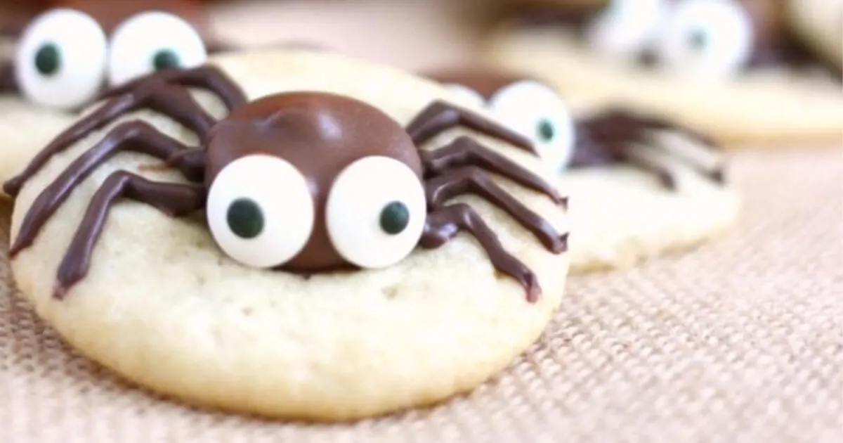 spider cookies for Halloween