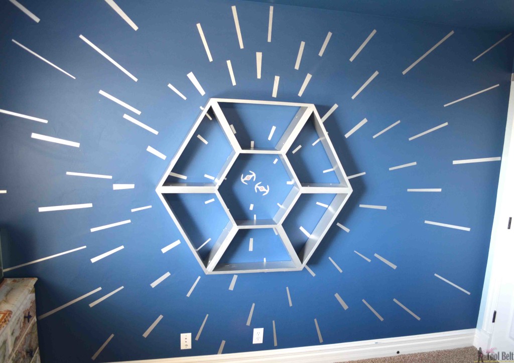 Star Wars Shelf and hyperspace wall