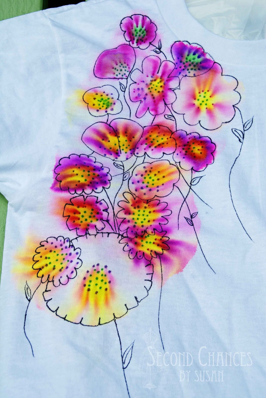 Floral Tees Using Sharpies