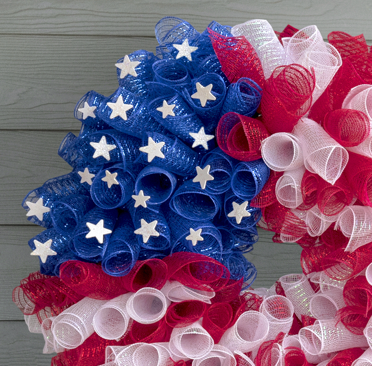 mesh flag wreath for fourth of july