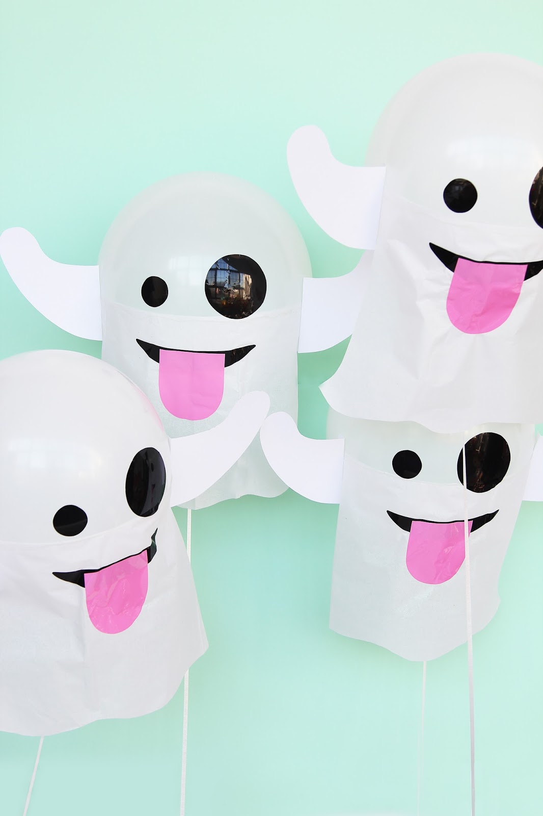 emoji ghost balloons