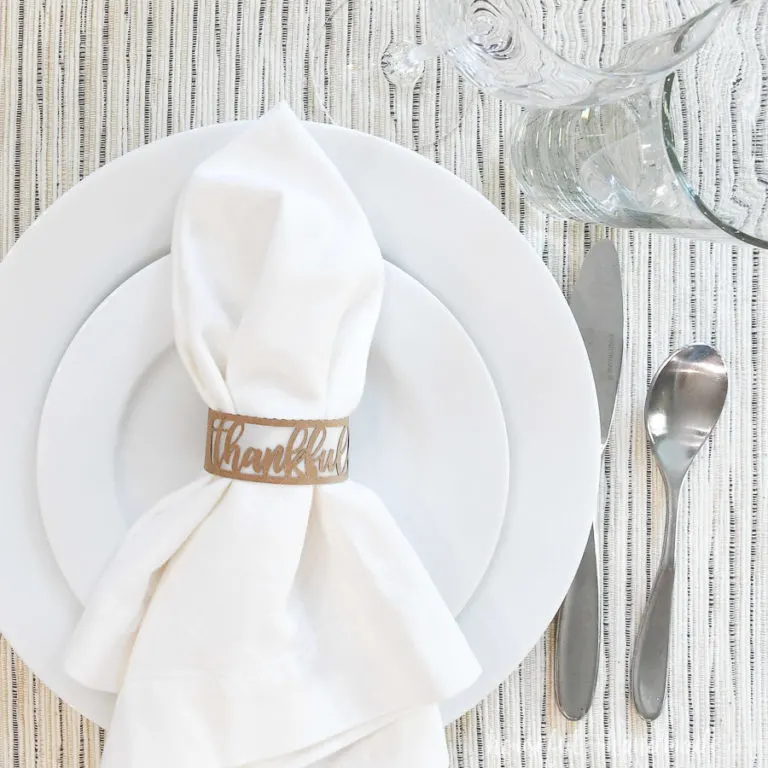 easy diy thankful napkin rings