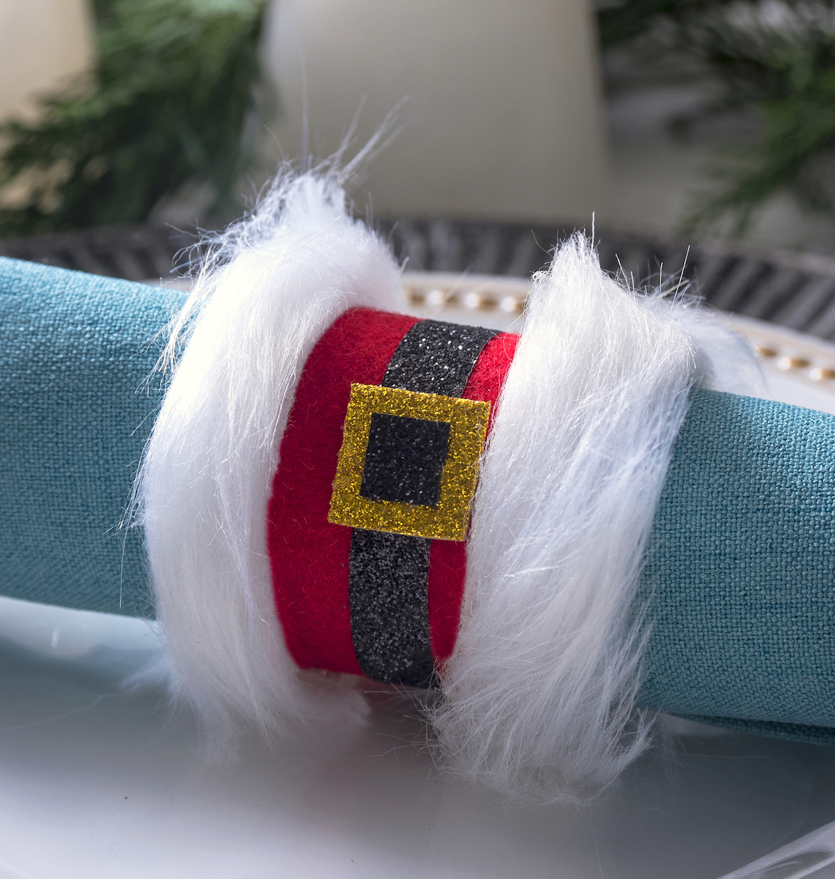 DIY Santa napkin rings