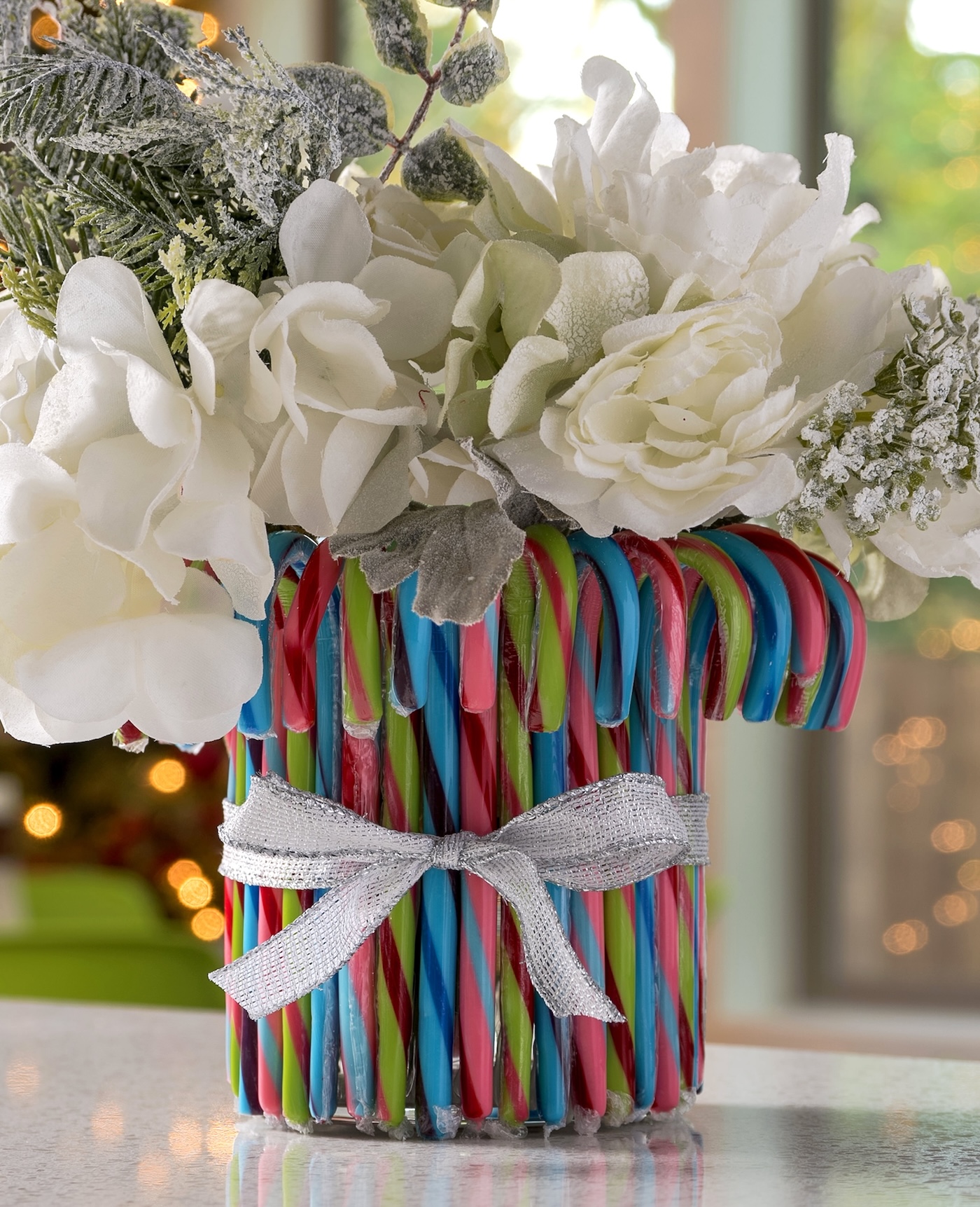 diy candy cane centerpiece