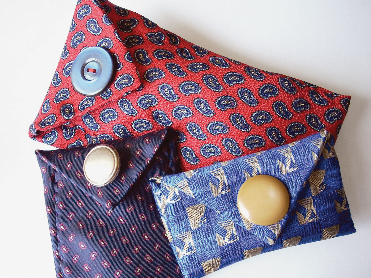 DIY Necktie Glasses Case