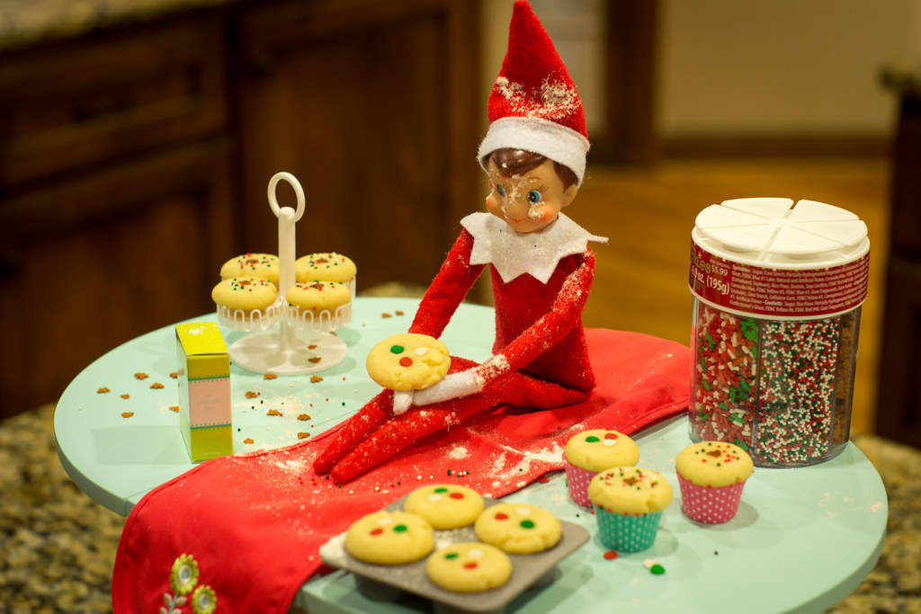 Elf on the Shelf making cookies