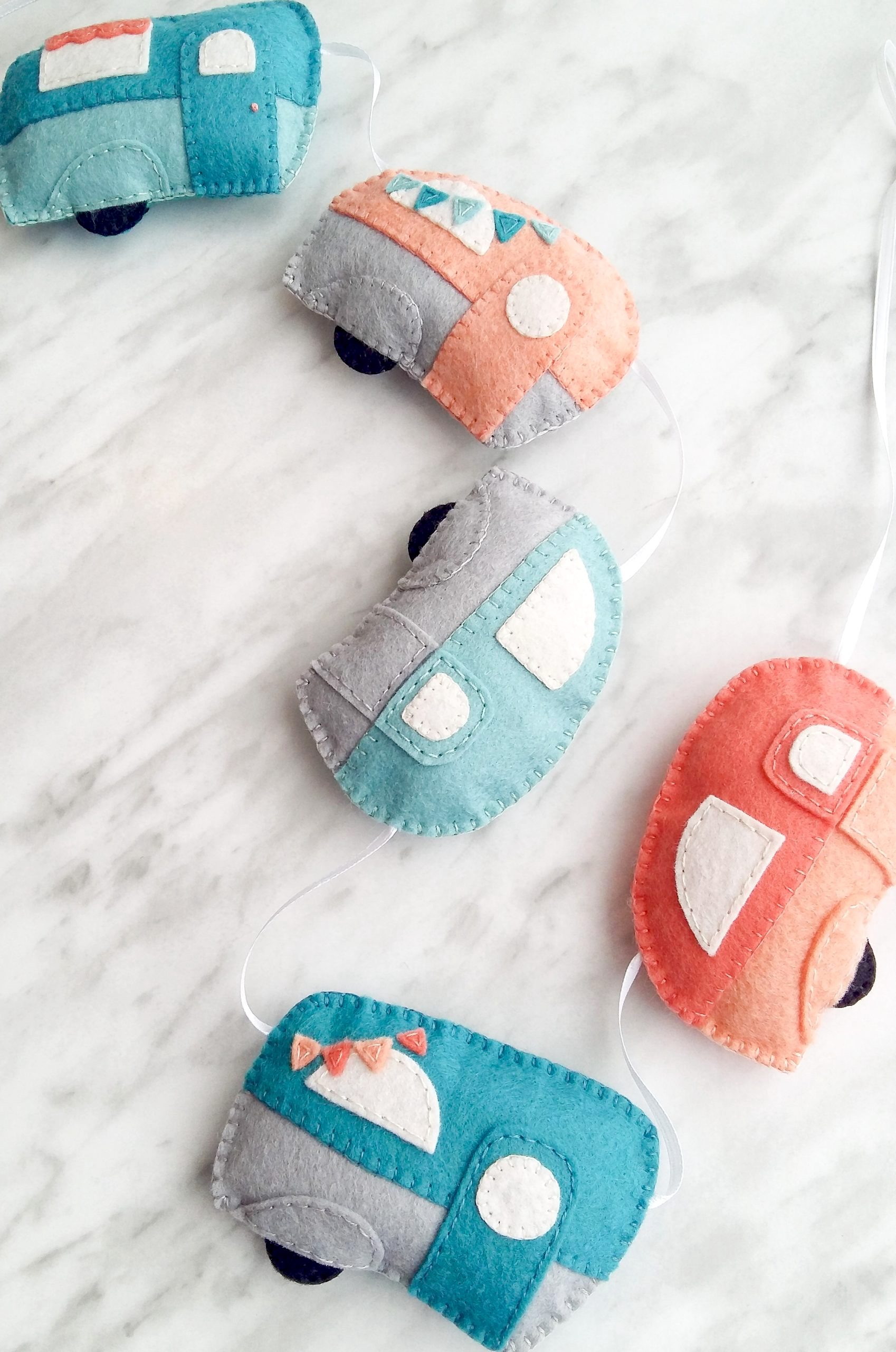 DIY Felt Caravan Garland