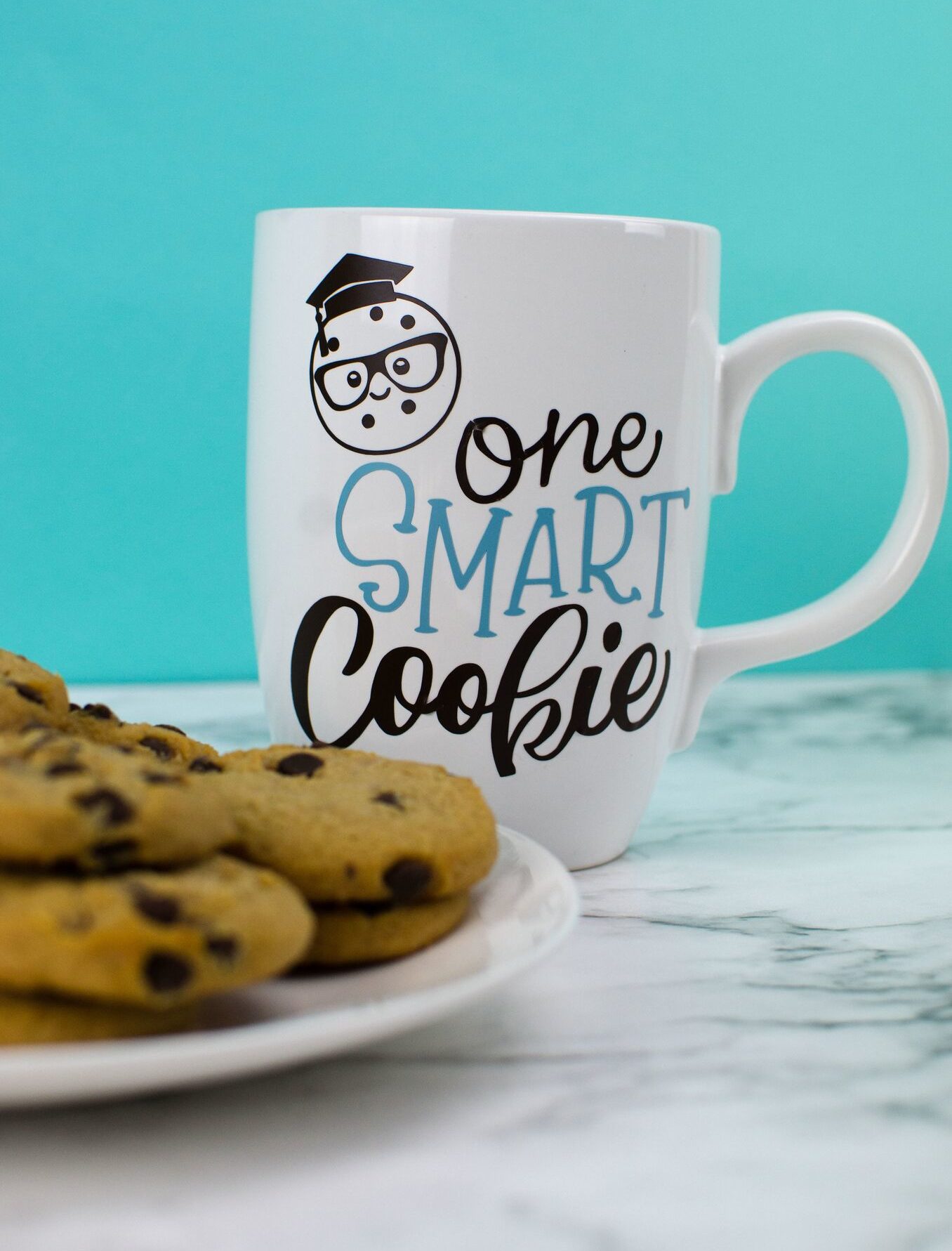 One Smart Cookie mug made with a vinyl cutting machine