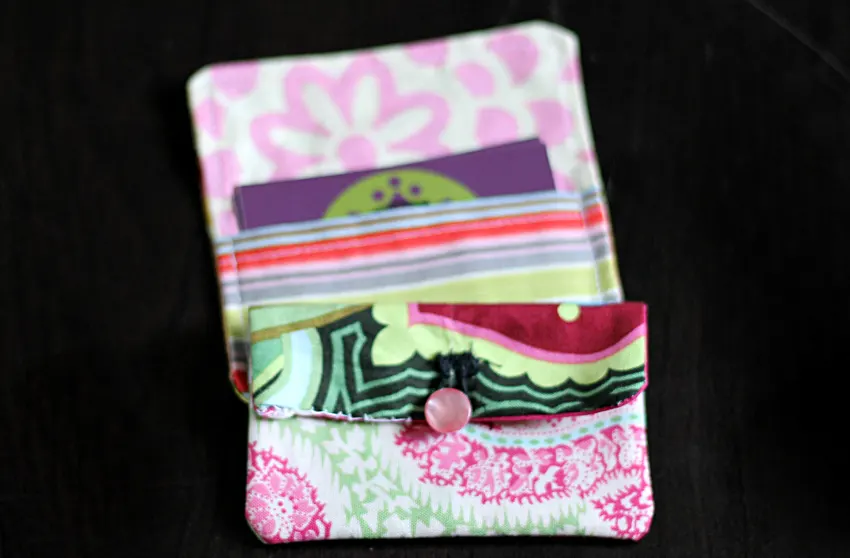 Fabric Card Holder with button tutorial