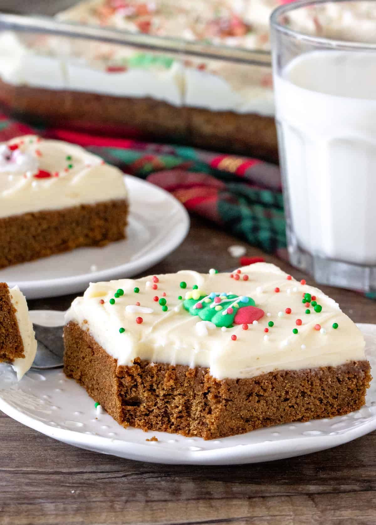 Gingerbread Cookie Bars