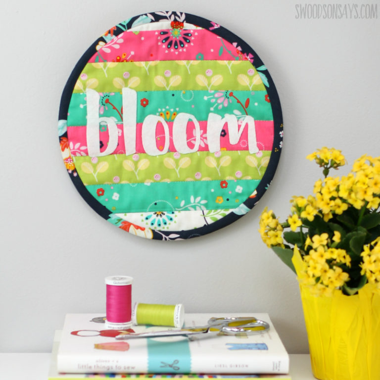 spring floral mini quilt using the Cricut Maker