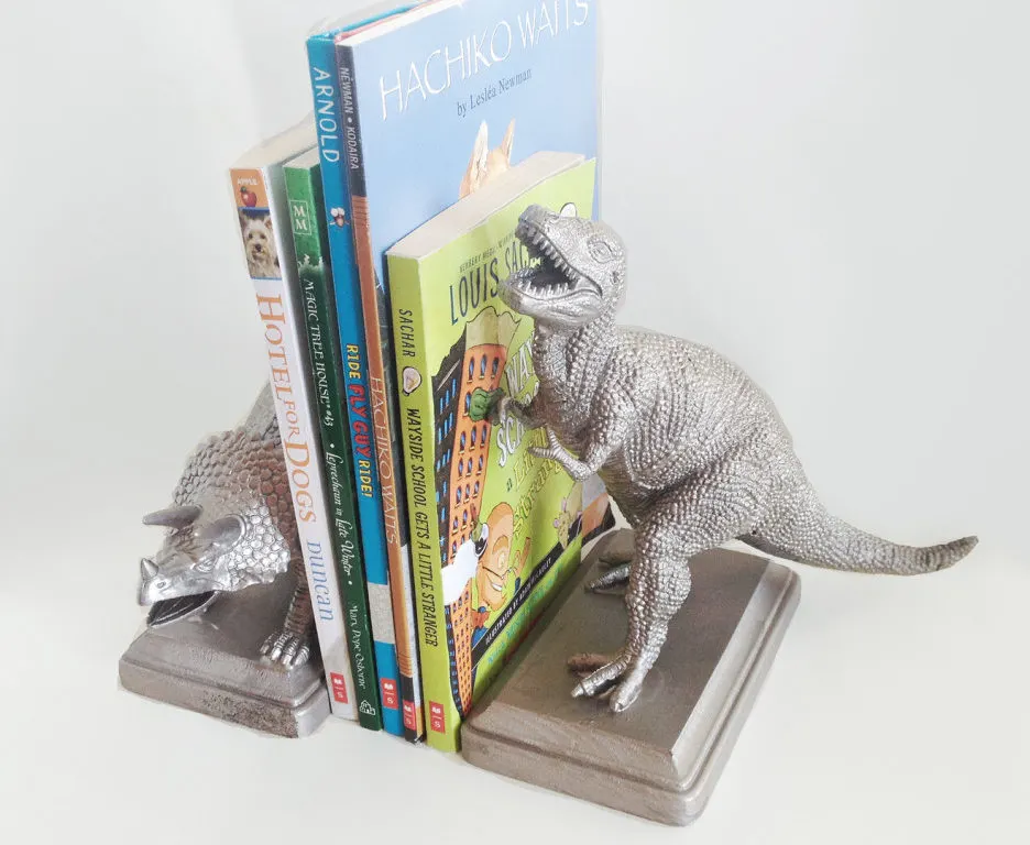 DIY dinosaur bookends