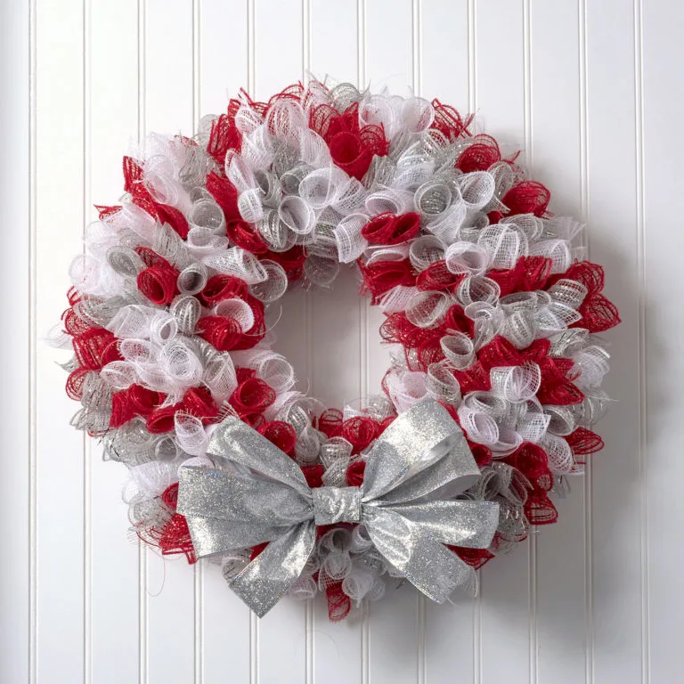 DIY mesh Christmas wreath