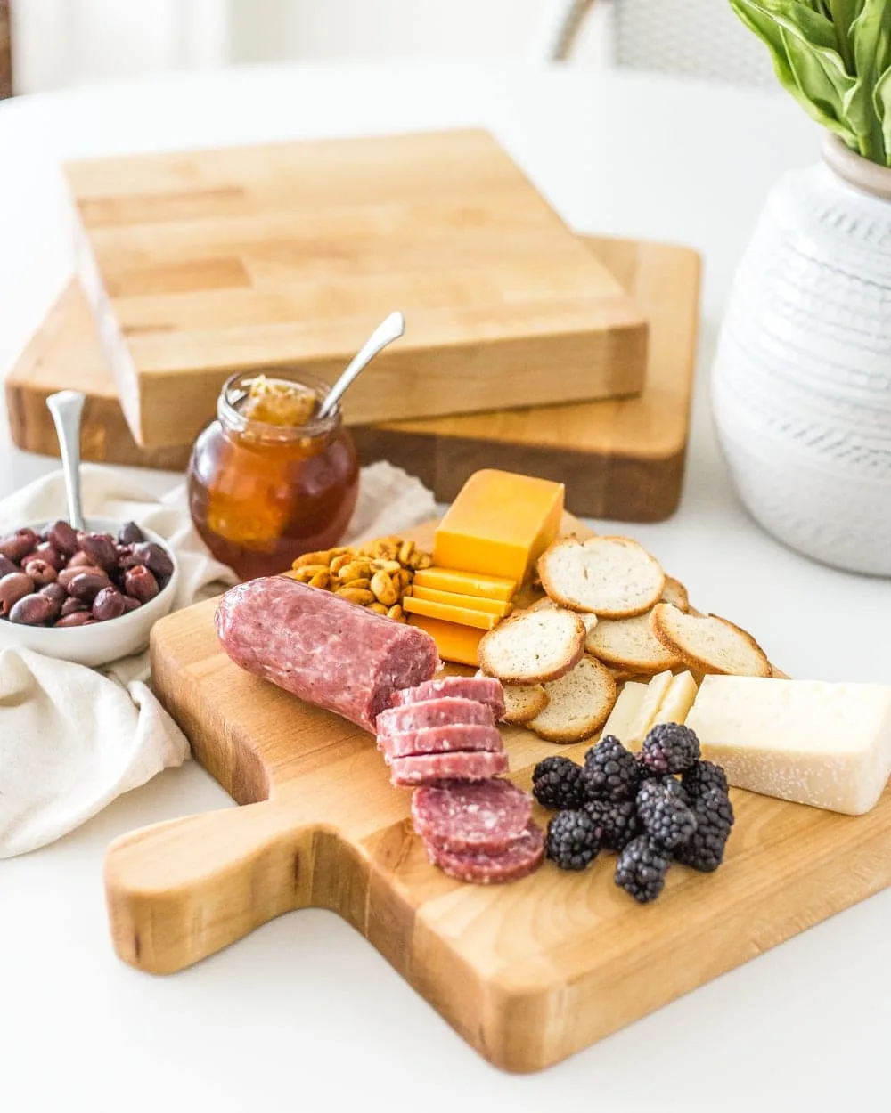 DIY Cutting boards using scrap wood