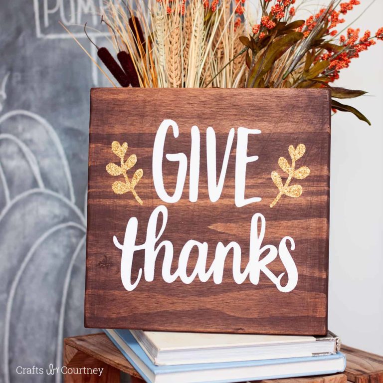 DIY Fall Sign - Give Thanks