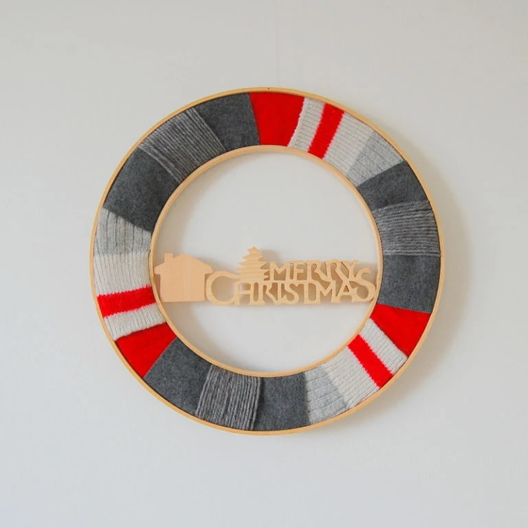 Upcycled Christmas Wreath Tutorial