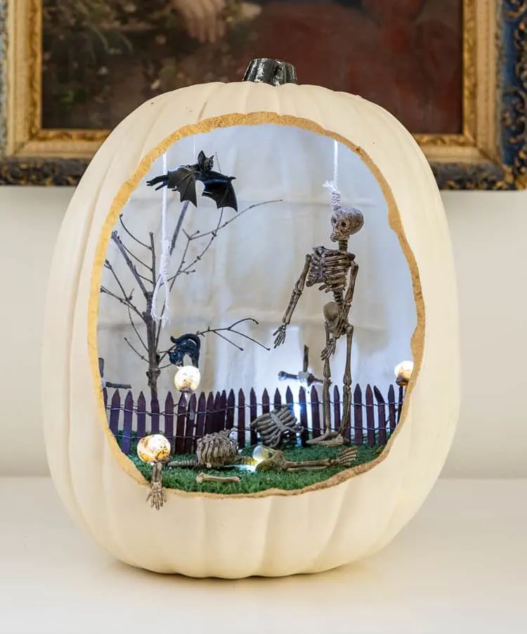 Glowing Diorama Pumpkin