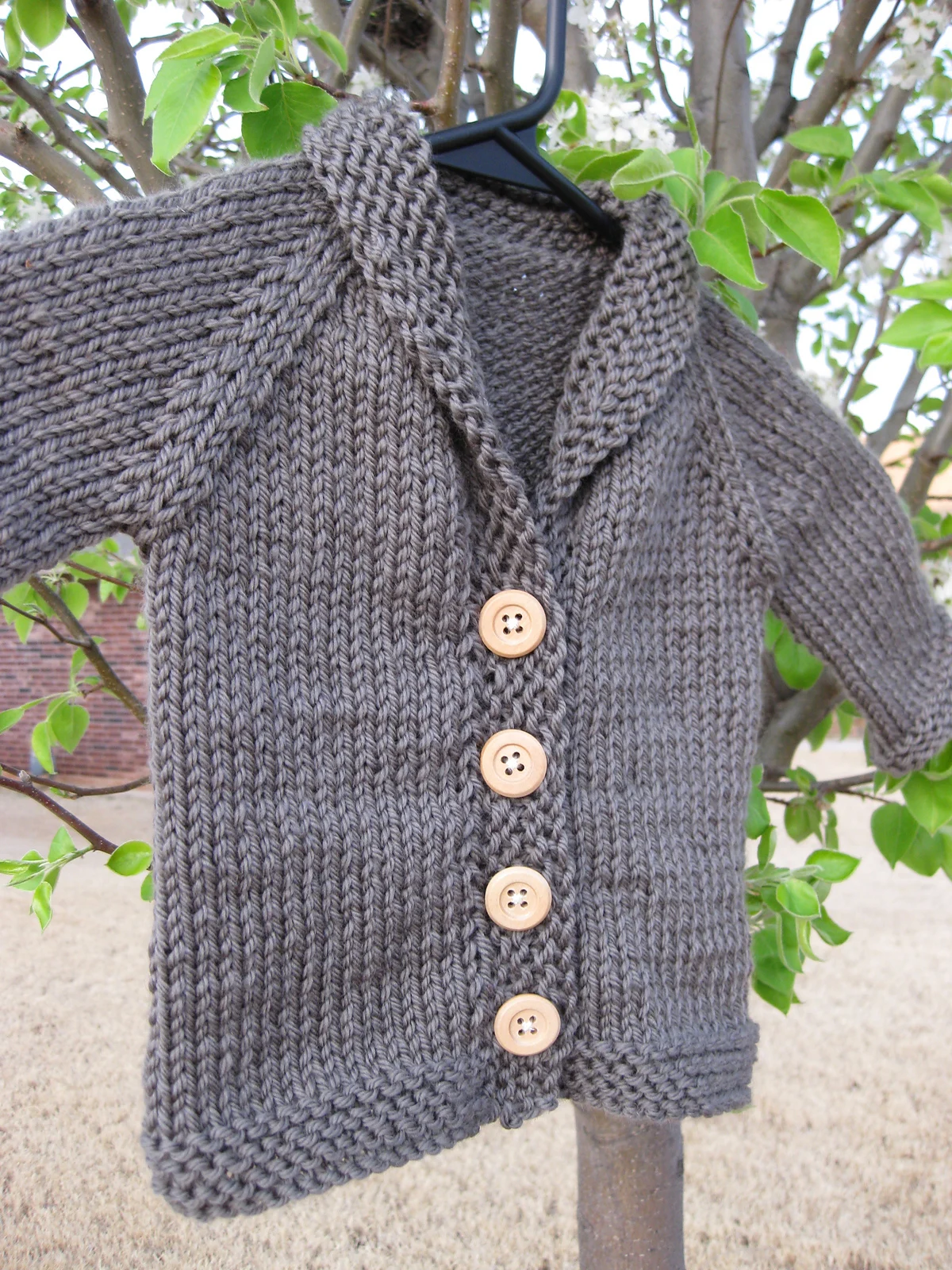 knitting pattern for mini cardigan