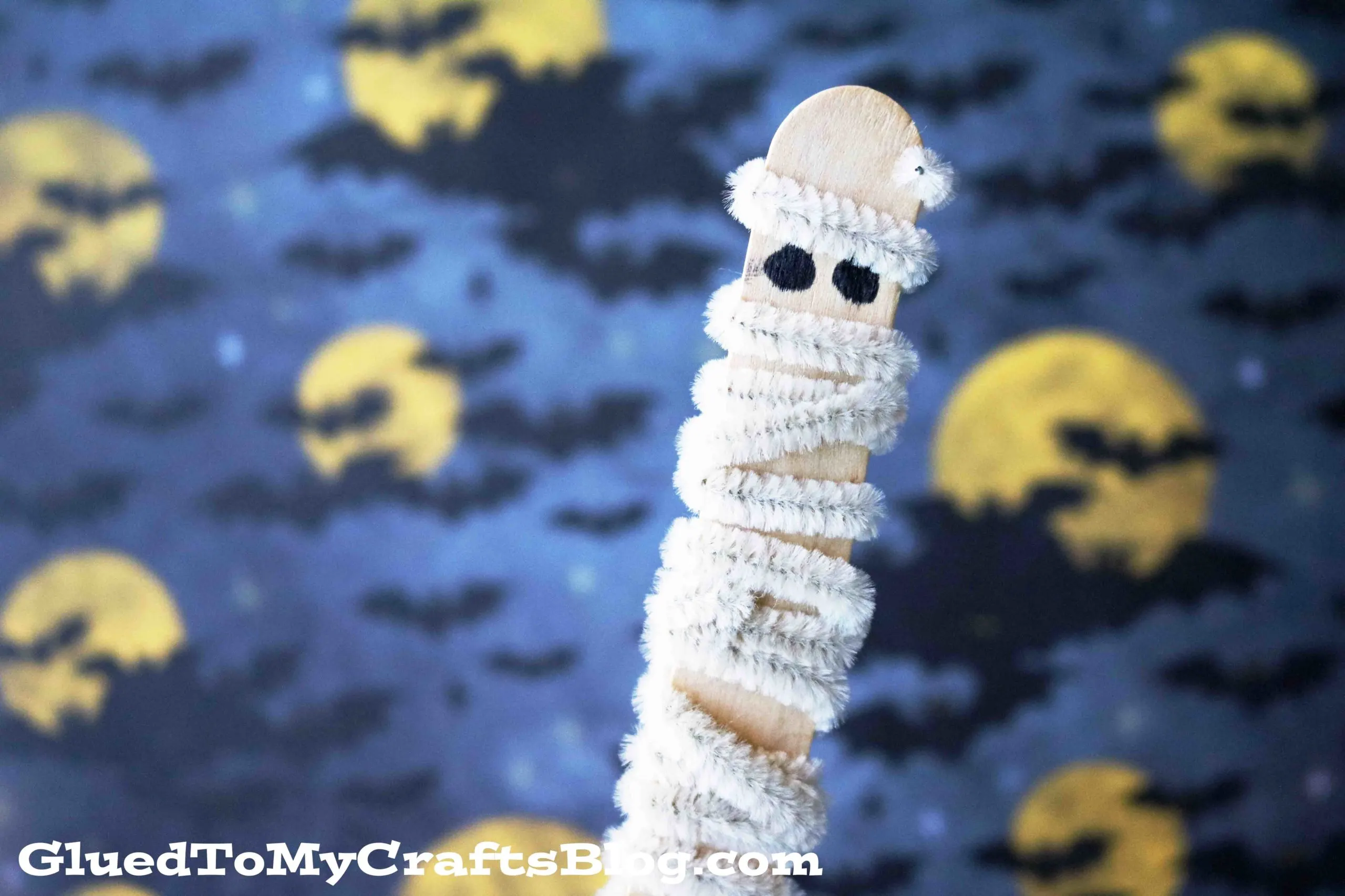 pipe cleaner wrapped mummy kid craft for halloween