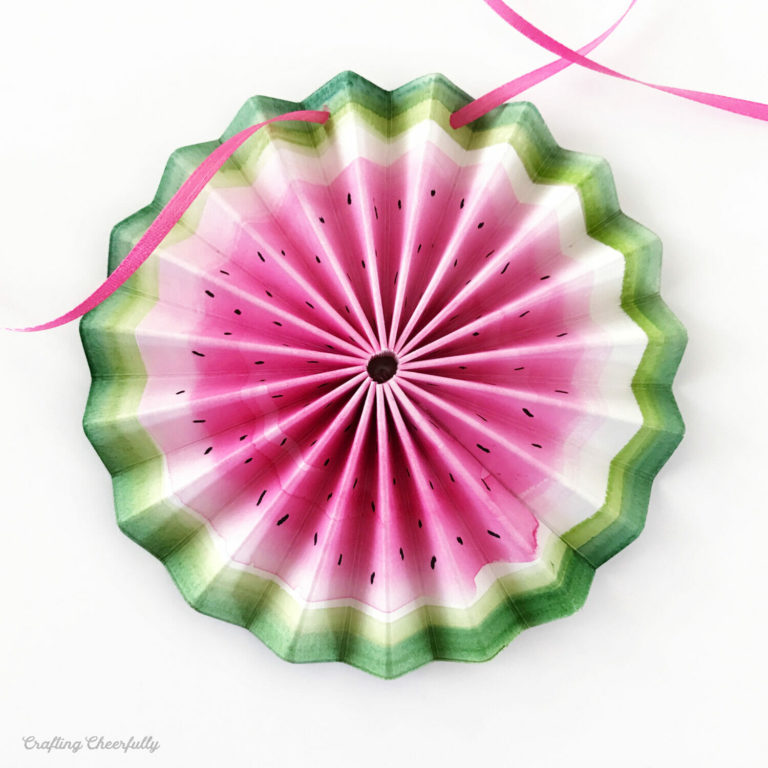 Watermelon medallion banner diy