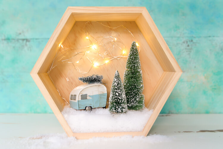 DIY Retro Winter Shadow Box