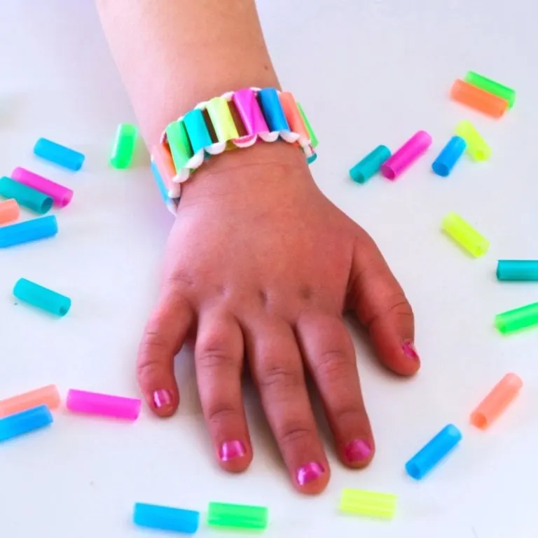 Drinking Straw Bracelet DIY