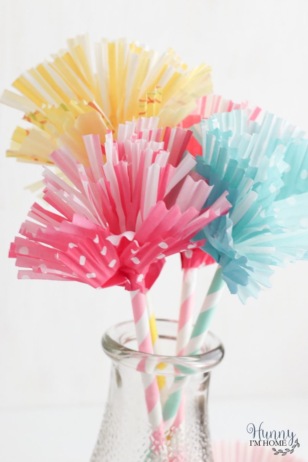 flower craft with cupcake liners